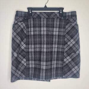 Eddie Bauer grey black plaid wool blend skirt with pockets - 10
